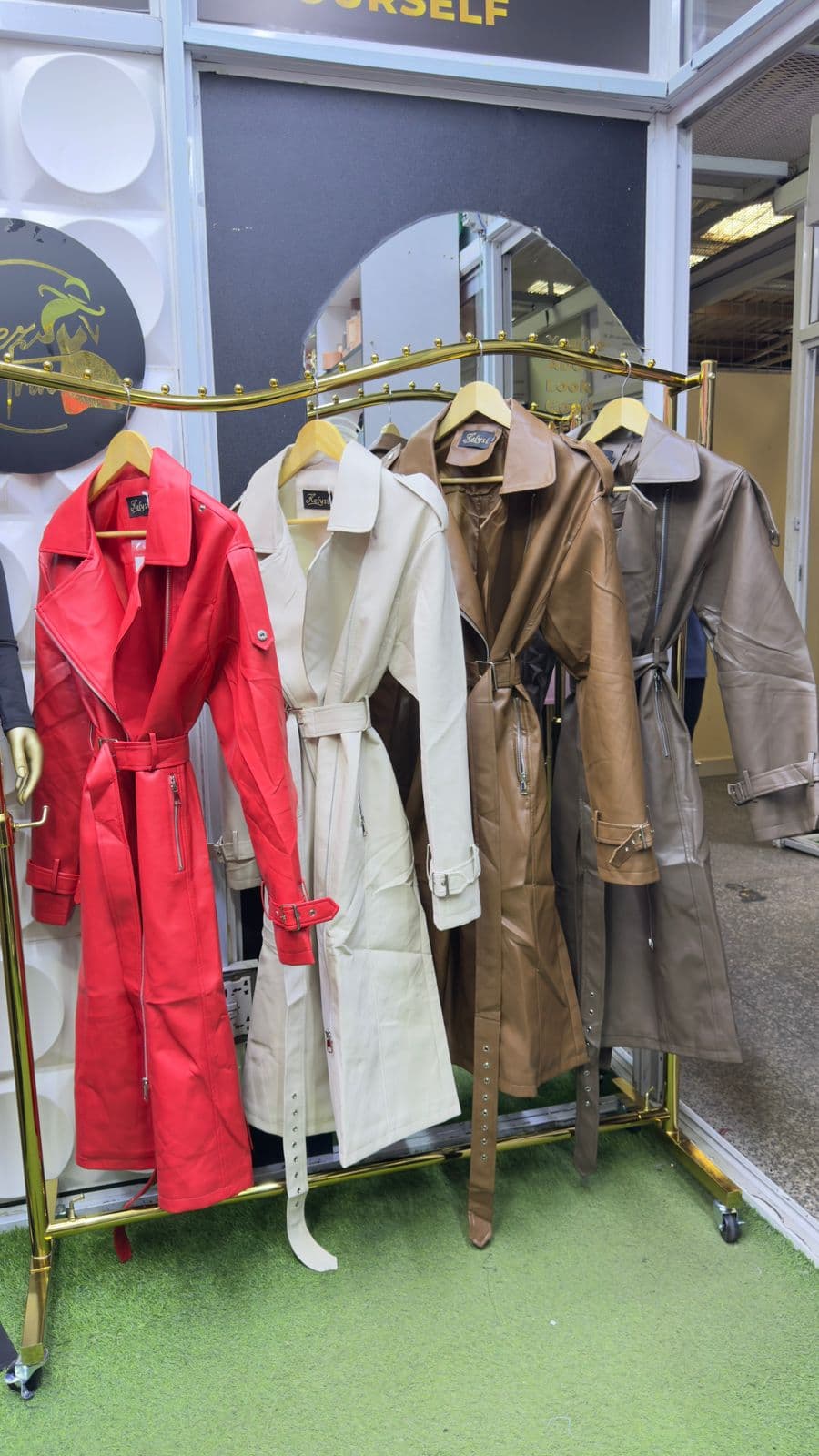 Trench coat - Image 1